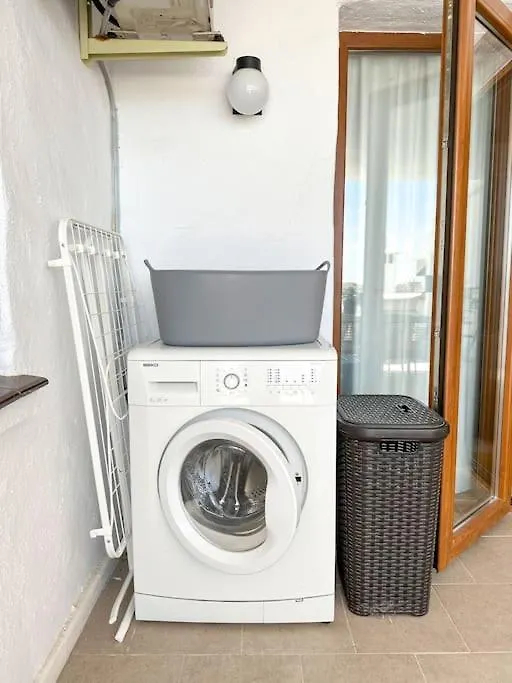 Elegant 2-Bedroom Apartment With Beautiful Views Benalmadena